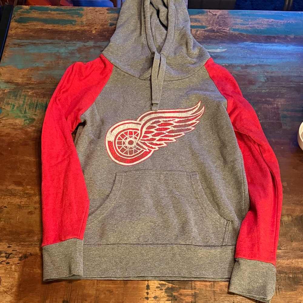 Fanatics Gray Hoodie with Logo